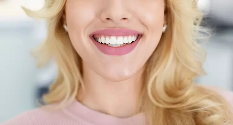 kauniit hampaat